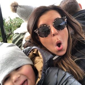 Meet your Posher, Elizabeth